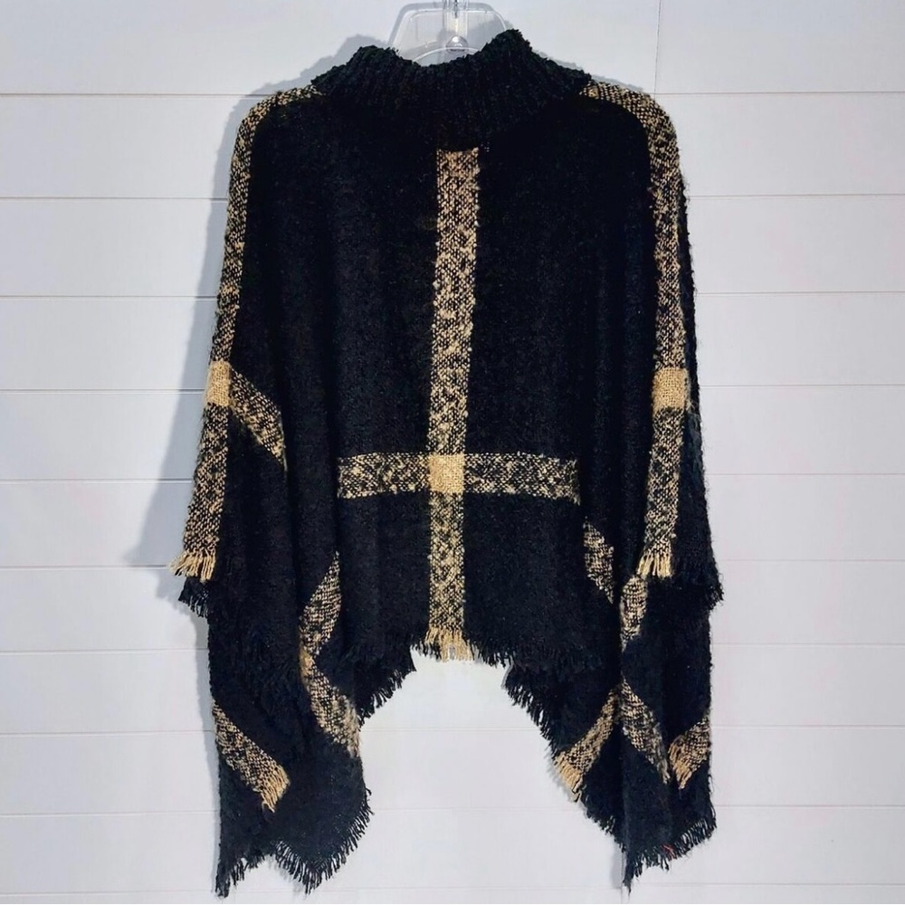 Lane Bryant poncho